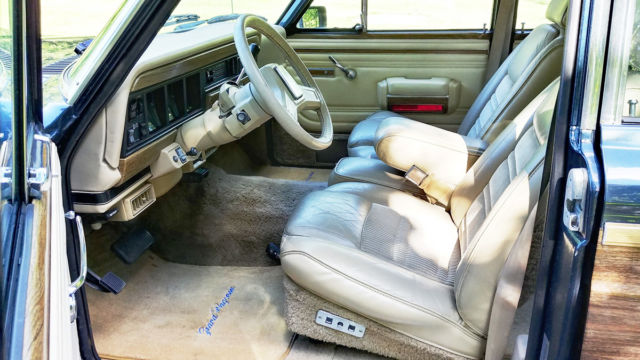1989 Jeep Wagoneer - photo 10