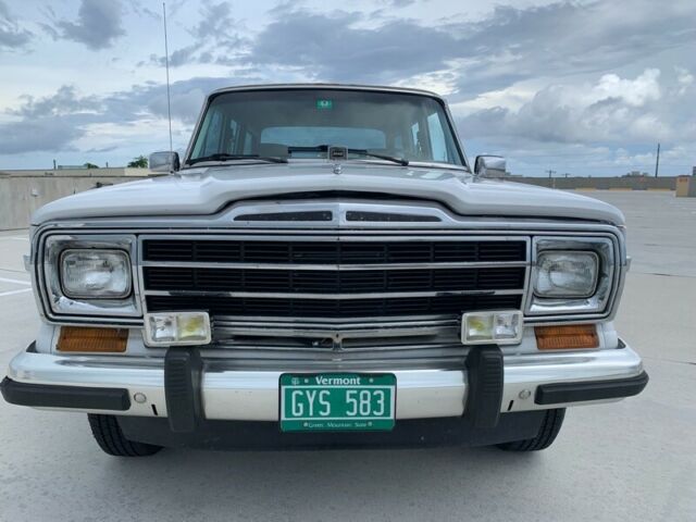 1989 Jeep Wagoneer 4WD - photo 3