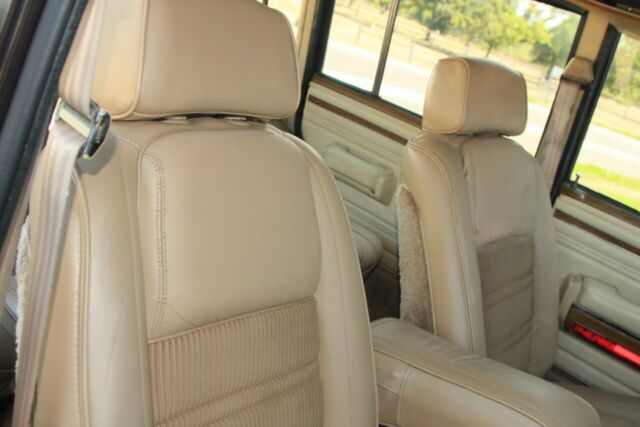1989 Jeep Wagoneer Grand Wagoneer SUV - photo 12