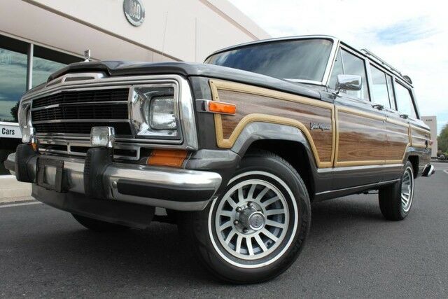 1989 Jeep Grand Wagoneer 4X4 84114 Miles Dover Gray Wagon 5.9L 8-Cyl Engine Aut 1989 Jeep Wagoneer --