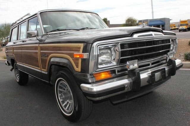 1989 Jeep Wagoneer -- - photo 10