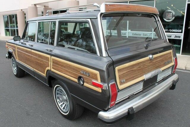 1989 Jeep Wagoneer -- - photo 3