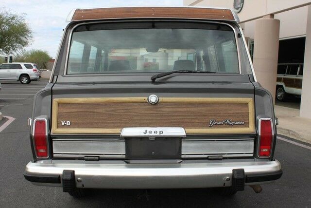 1989 Jeep Wagoneer -- - photo 4