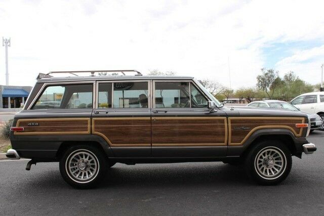 1989 Jeep Wagoneer -- - photo 6
