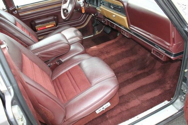 1989 Jeep Wagoneer -- - photo 9