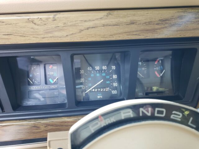 1989 Jeep Wagoneer - photo 13