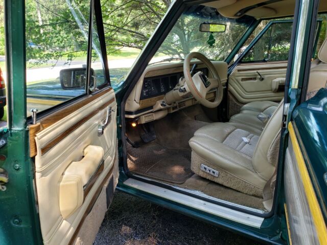 1989 Jeep Wagoneer - photo 4