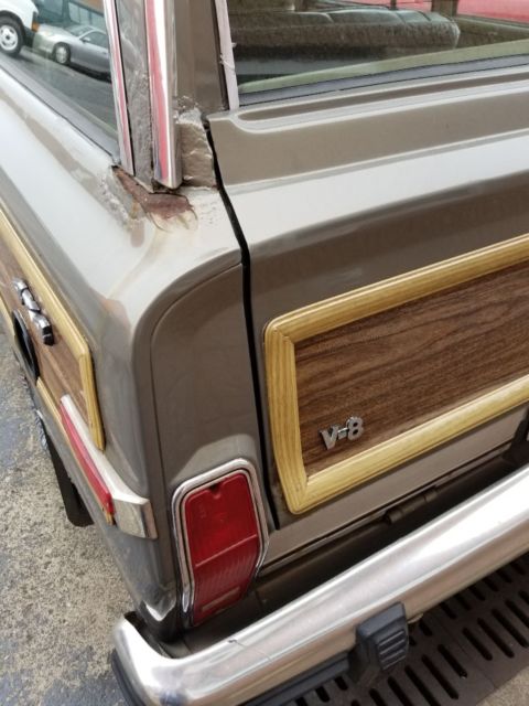 1989 Jeep Wagoneer - photo 12