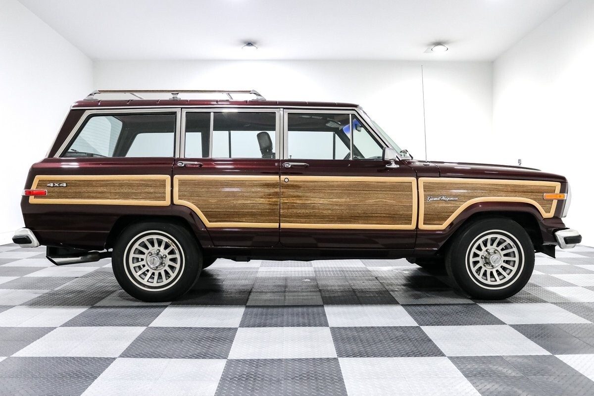1989 Jeep Wagoneer - photo 8