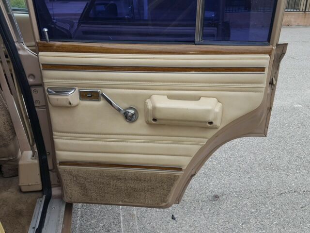 1989 Jeep Wagoneer Grand Wagoneer - photo 13