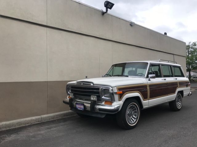 1989 Jeep Wagoneer