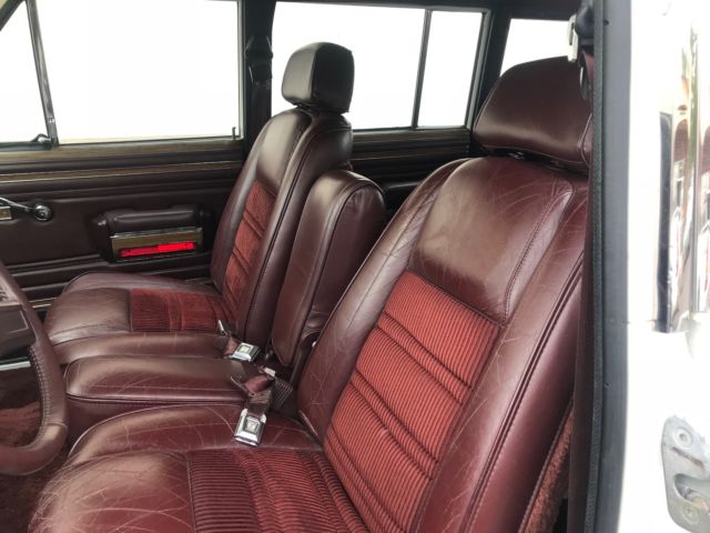 1989 Jeep Wagoneer - photo 11