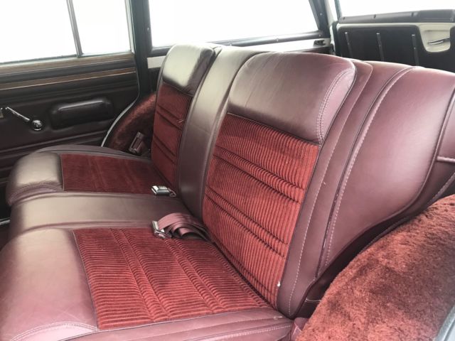 1989 Jeep Wagoneer - photo 12