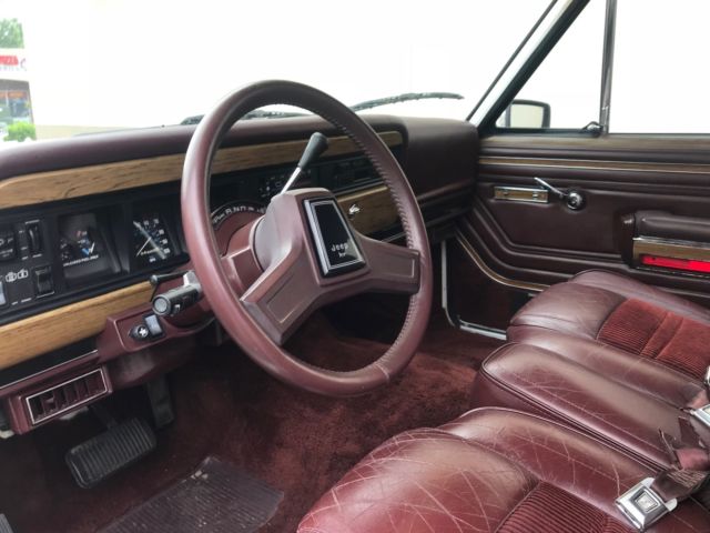 1989 Jeep Wagoneer - photo 9