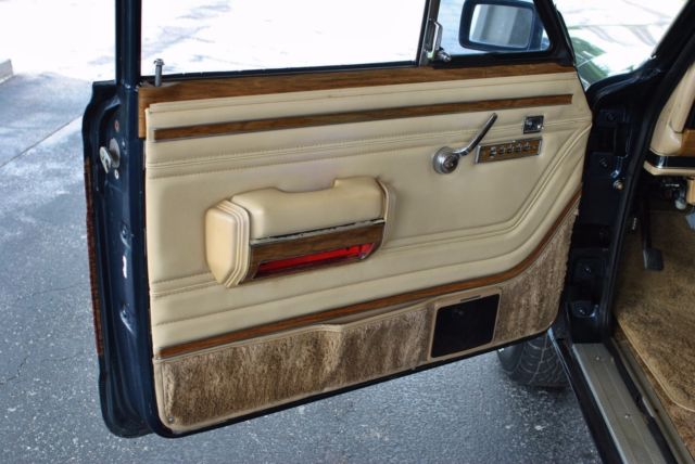 1989 Jeep Wagoneer Grand Wagoneer Super Clean! Must See - photo 6
