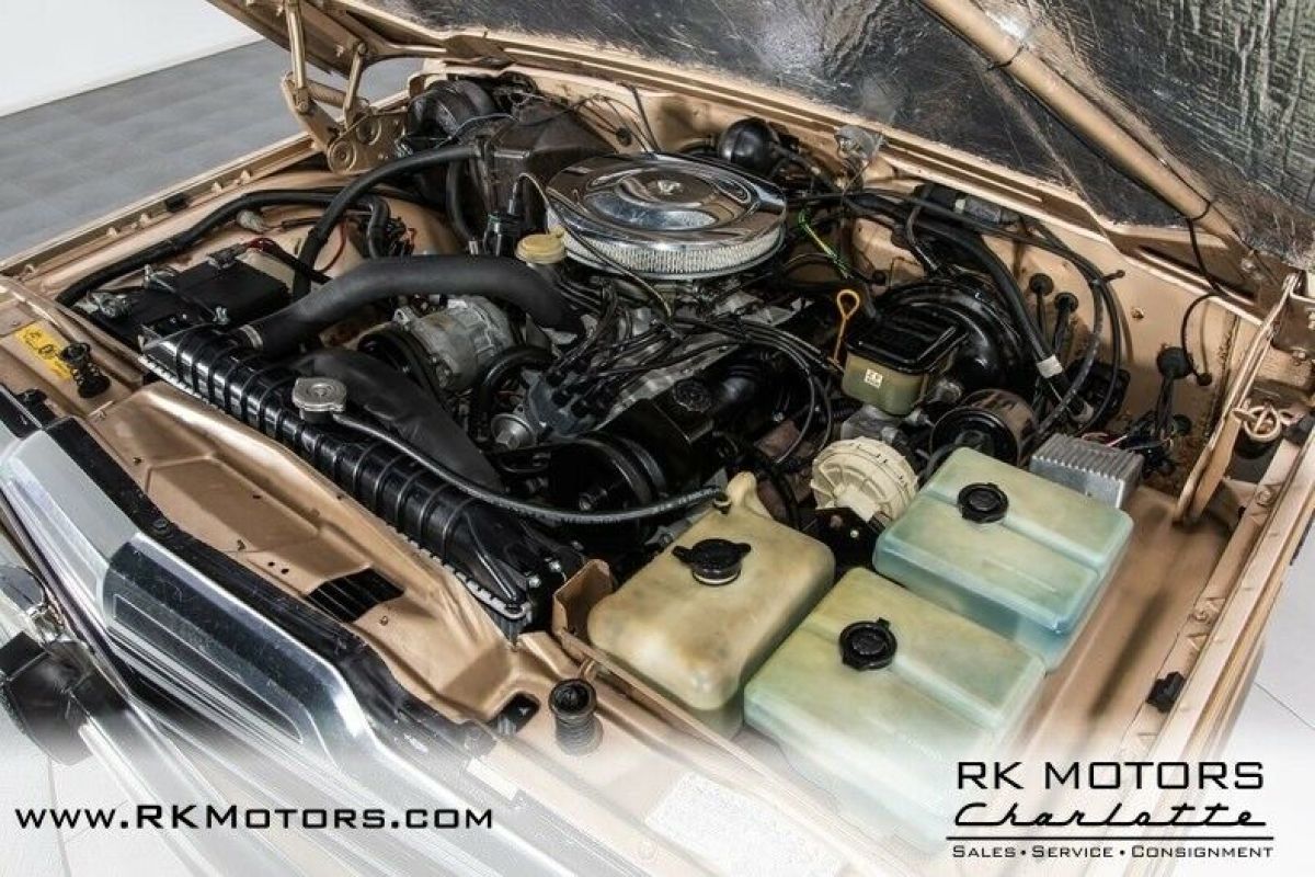 1989 Jeep Wagoneer - photo 4