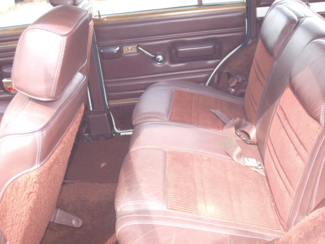 1989 Jeep Wagoneer Base Sport Utility 4-Door - photo 10