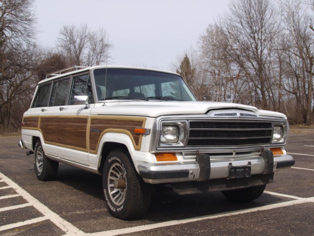 1989 Jeep Wagoneer Base Sport Utility 4-Door - photo 7