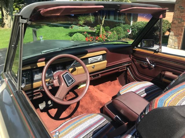 1989 Jeep Wagoneer - photo 13