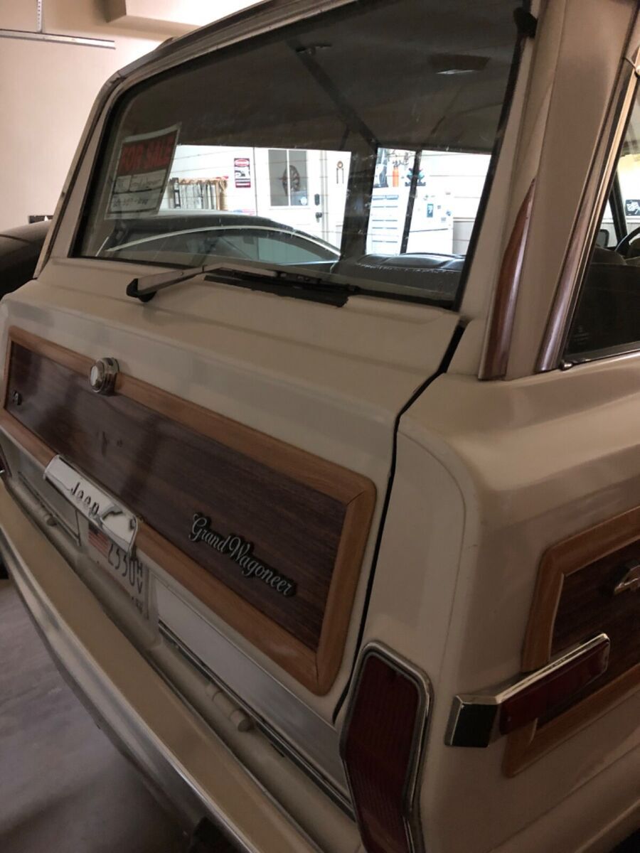 1989 Jeep Wagoneer - photo 3