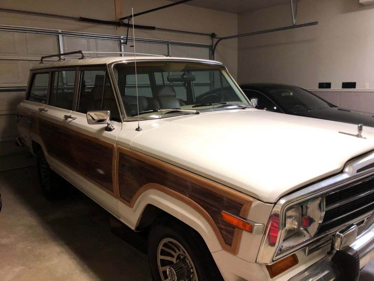 1989 Jeep Wagoneer - photo 8