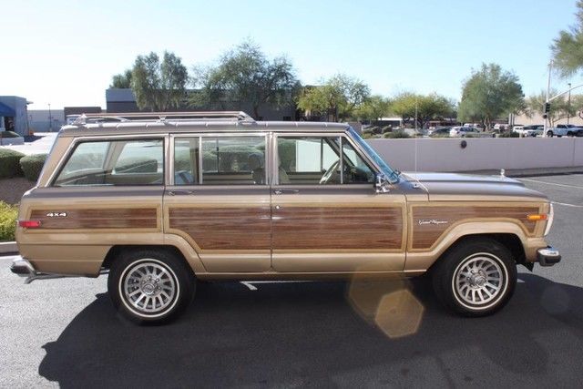1989 Jeep Wagoneer -- - photo 12