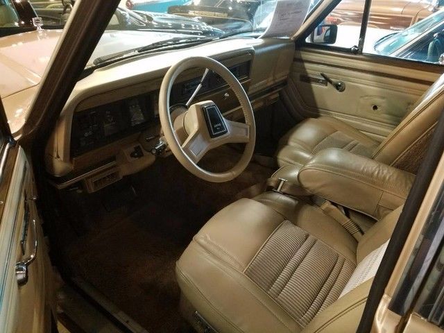 1989 Jeep Wagoneer -- - photo 6