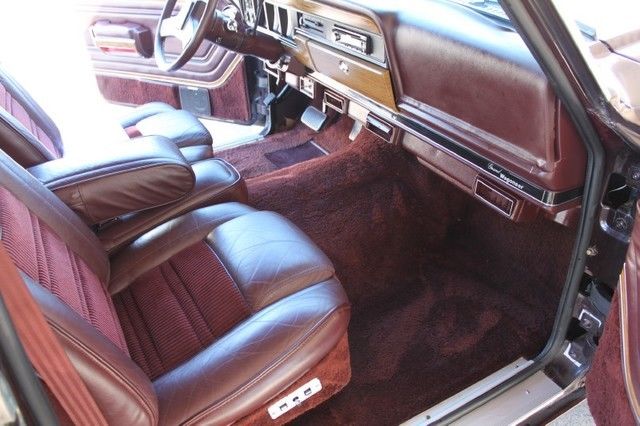 1989 Jeep Wagoneer Limited 4X4 - photo 8