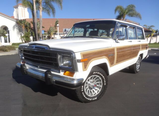 1989 Jeep Wagoneer 4 door - photo 12