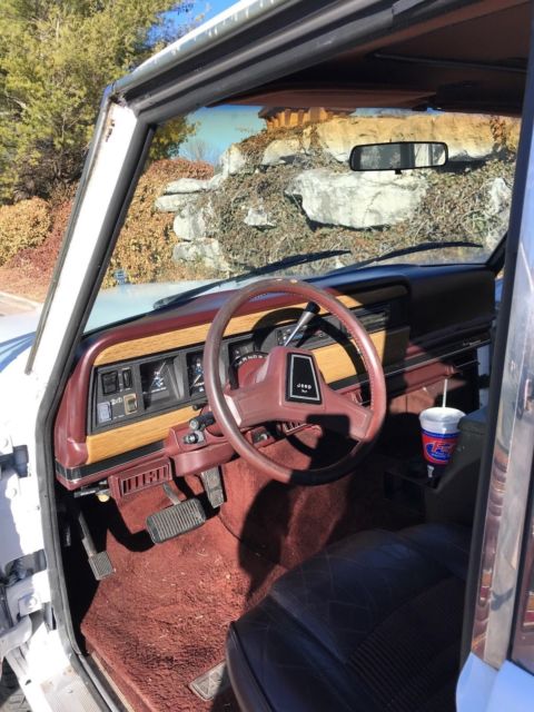 1989 Jeep Wagoneer - photo 11