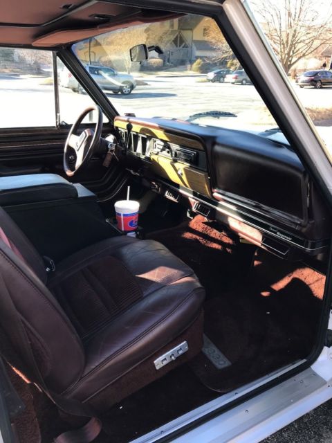 1989 Jeep Wagoneer - photo 5
