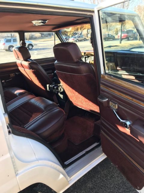 1989 Jeep Wagoneer - photo 8