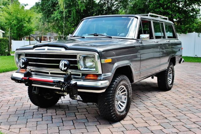 1989 Jeep Wagoneer 1989 Jeep Grand Wagoneer 4x4 restored amazing