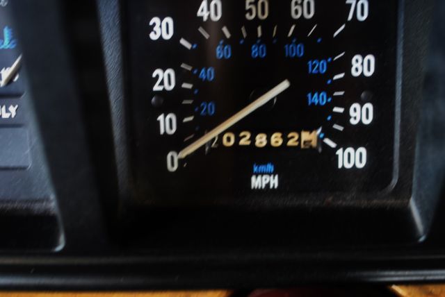 1989 Jeep Wagoneer 1989 Jeep Grand Wagoneer 4x4 restored amazing - photo 12