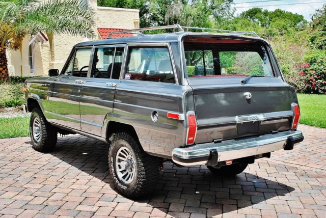 1989 Jeep Wagoneer 1989 Jeep Grand Wagoneer 4x4 restored amazing - photo 3