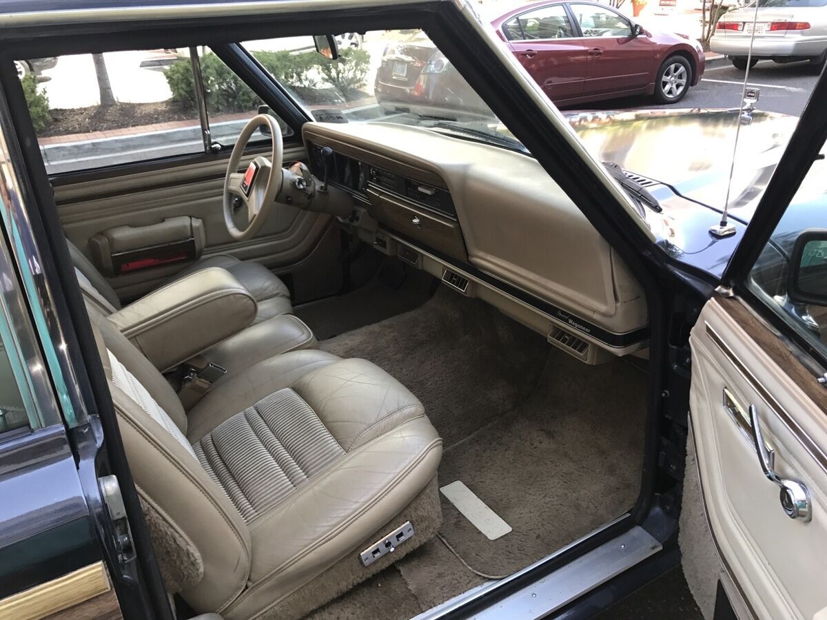 1989 Jeep Wagoneer - photo 9
