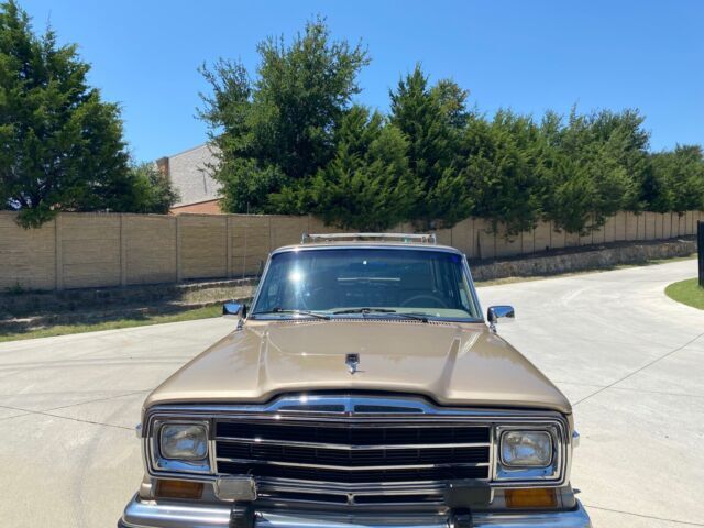 1989 Jeep Wagoneer 59,964 original miles - photo 11
