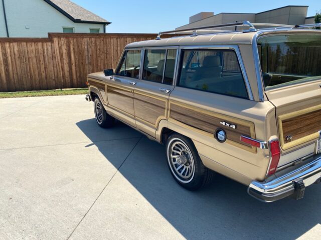 1989 Jeep Wagoneer 59,964 original miles - photo 3