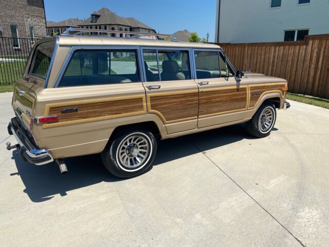 1989 Jeep Wagoneer 59,964 original miles - photo 4