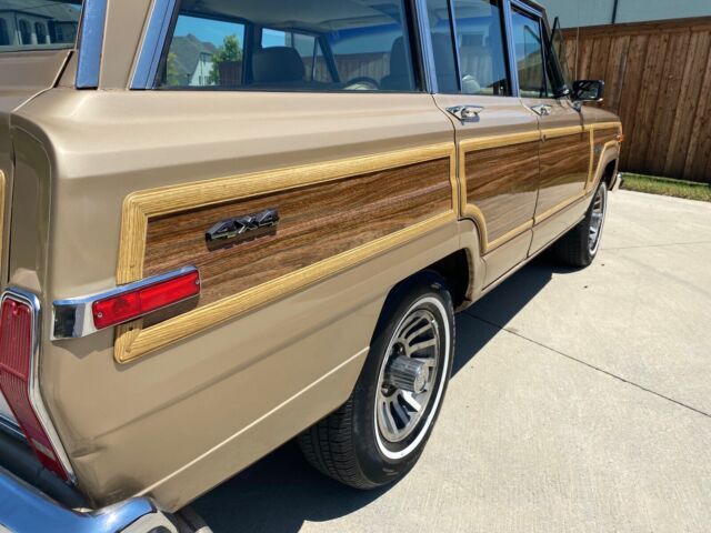 1989 Jeep Wagoneer 59,964 original miles - photo 7