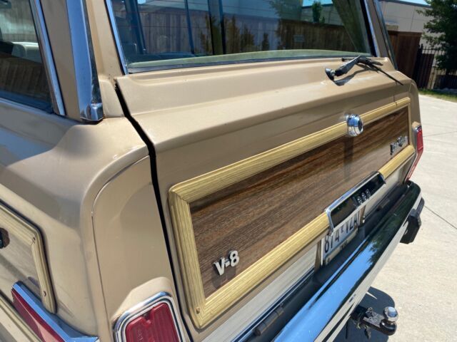 1989 Jeep Wagoneer 59,964 original miles - photo 8