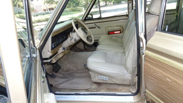 1989 Jeep Wagoneer GRAND WAGONEER 4X4 - photo 12