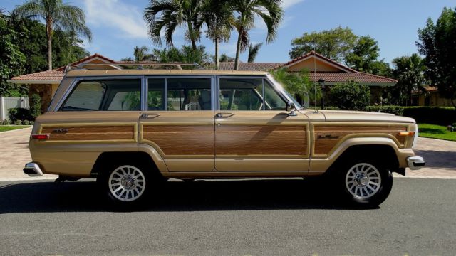 1989 Jeep Wagoneer GRAND WAGONEER 4X4 - photo 3