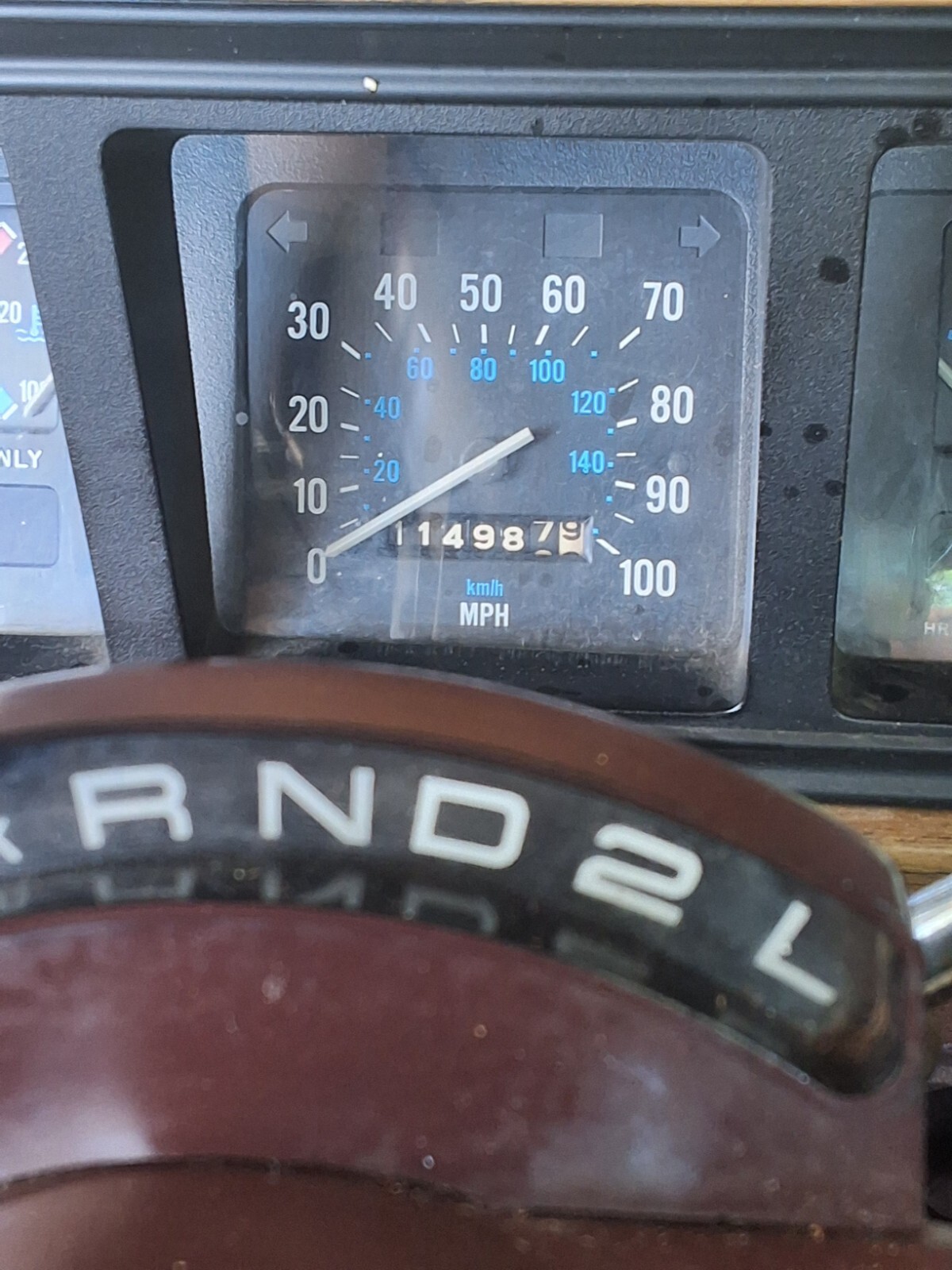 1989 Jeep Grand Wagoneer - photo 8
