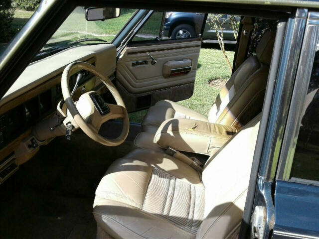 1989 Jeep Wagoneer - photo 6