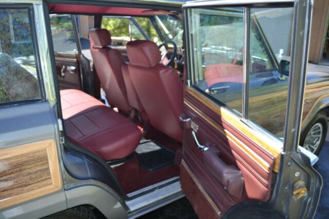 1989 Jeep Wagoneer - photo 8