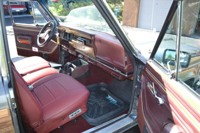 1989 Jeep Wagoneer - photo 9