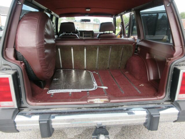 1989 Jeep Wagoneer LIMITED - photo 11