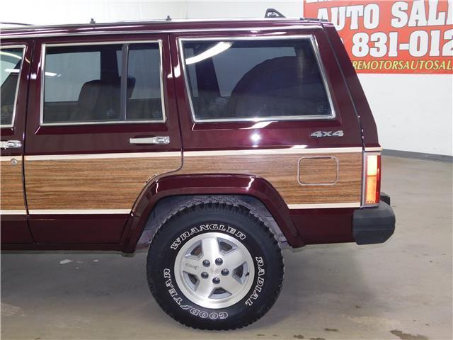 1989 Jeep Wagoneer Limited -- - photo 12