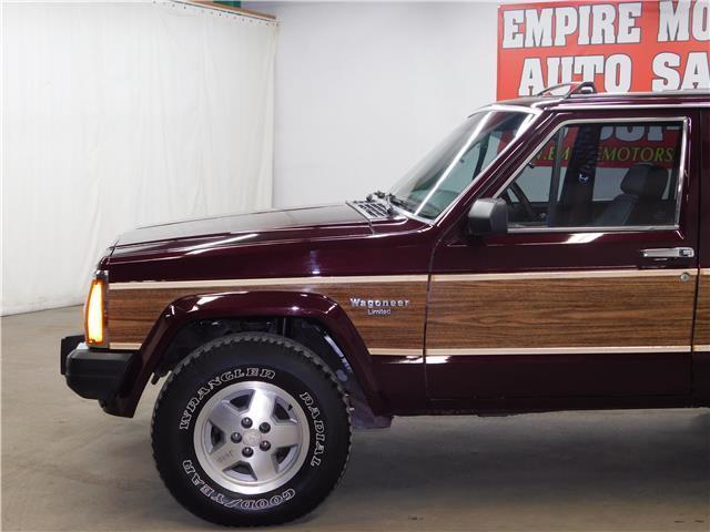 1989 Jeep Wagoneer Limited -- - photo 2